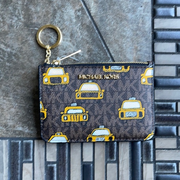 Michael Kors Handbags - NEW YORK CITY Jet Set Travel Sm TZ Coinpouch